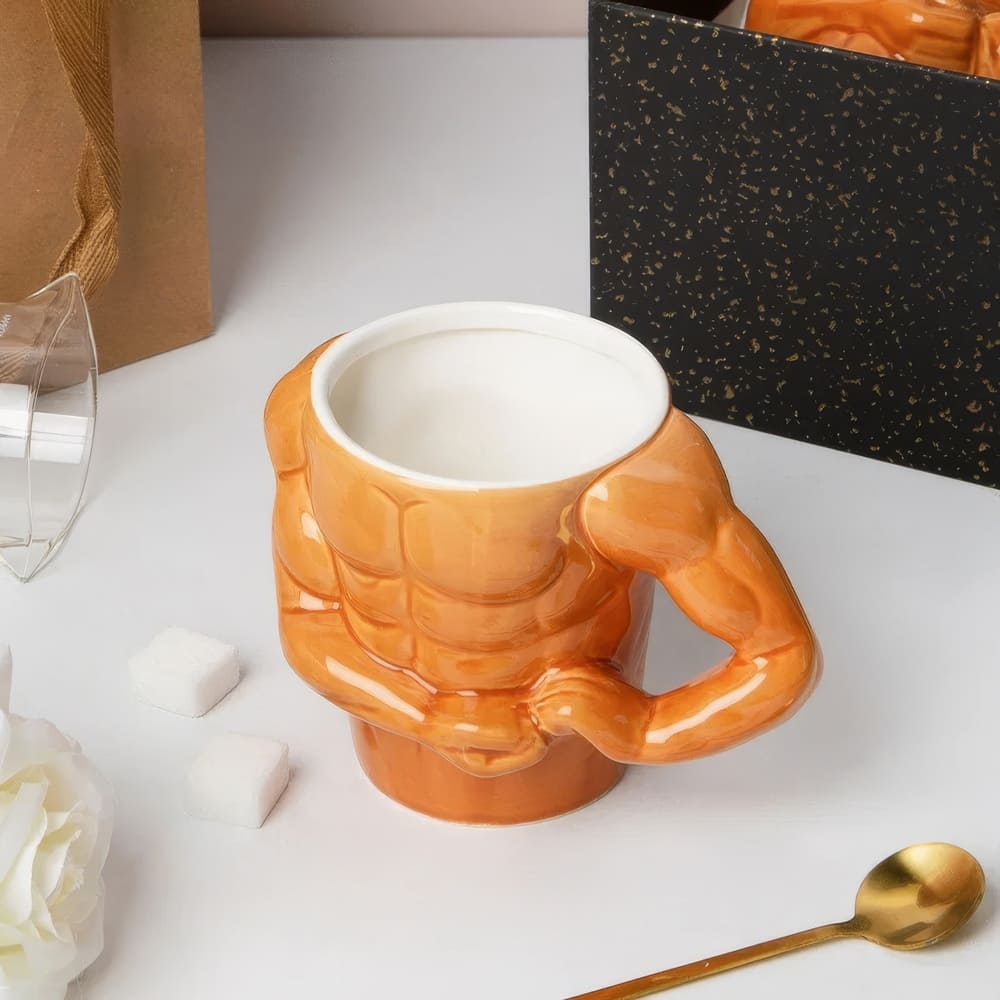 Mug Musculature